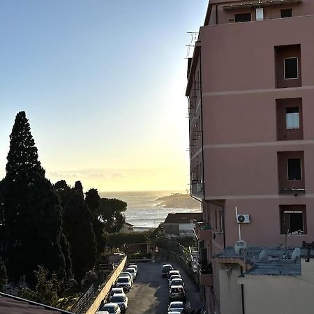 Suite A 1 Minuto Dalla Spiaggia A Piedi - Sanremo Exteriér fotografie